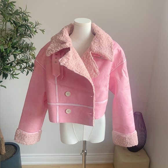 Pink Cropped Faux Leather Sherpa Jacket NWT L - Picture 2 of 9